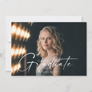 Ankündigung eines Hochschulabsolventen 2023 in ein