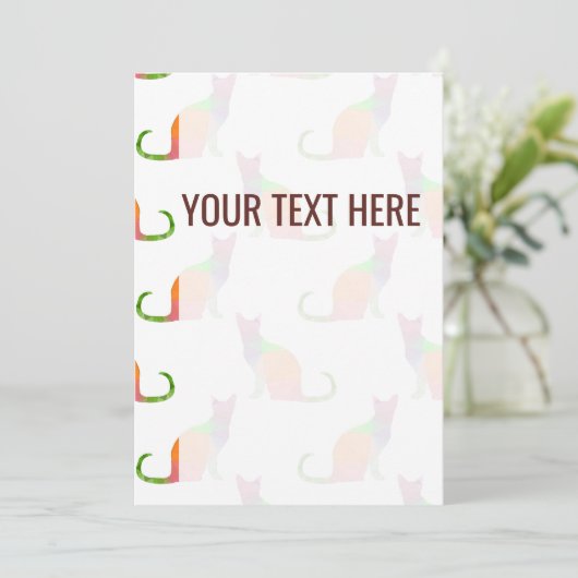 Ankündigung eines niedrigen Poly-Farbkatzenmusters (Stehend Vorderseite)