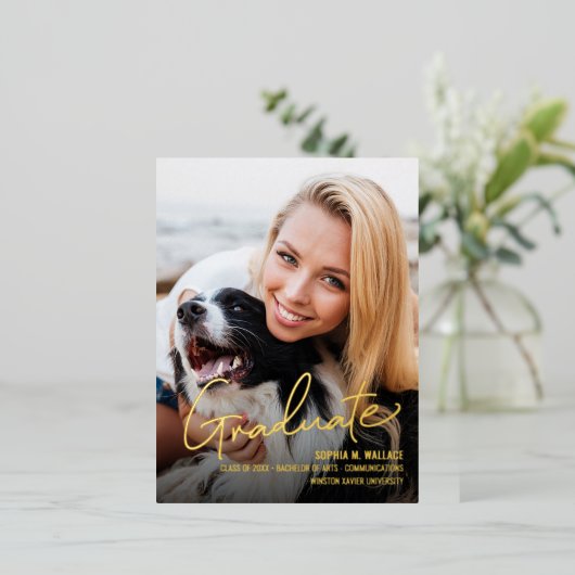 Ankündigung von Abschluss für modernes Script Grad (Stehend vorne)