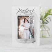 Ankündigung von Abschlüssen der widerstandsfähigen (Stehend Vorderseite)