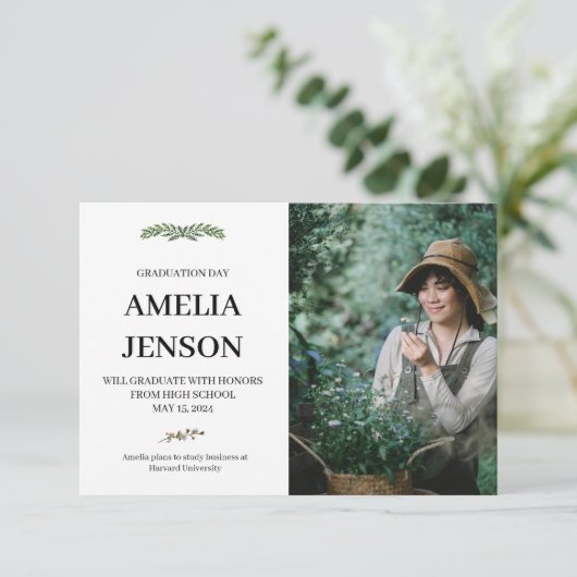 Ankündigung von Abschlüssen mit sanften botanische (Stehend Vorderseite)