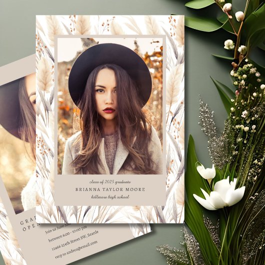 Ankündigung von Boho Pampas Grass Graduate Foto