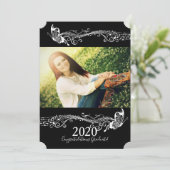 Ankündigung von Butterfly Music Graduate Foto (Stehend Vorderseite)