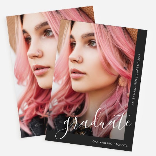 Ankündigung von Chic Script Black Foto Abschluss