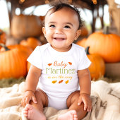 Ankündigung von "Custom Fall Grandparent Pregnancy Baby Strampler