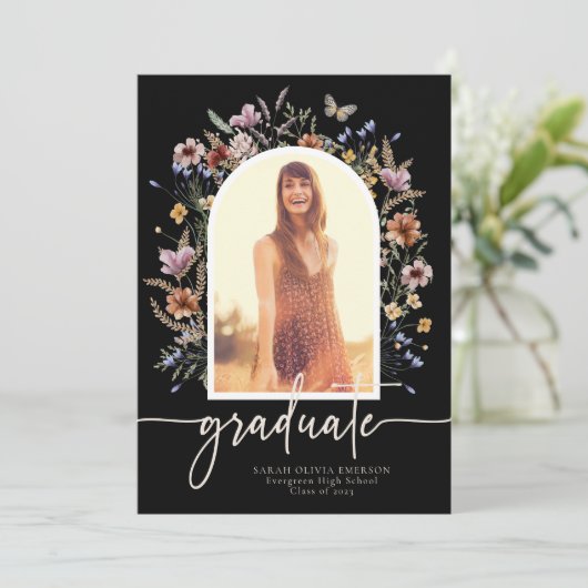 Ankündigung von Floral Black Graduate (Stehend Vorderseite)