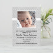 Ankündigung von Gray Damask Frame Foto Baby (Stehend Vorderseite)