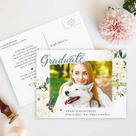 Ankündigung von Green White Roses Floral Abschluss Postkarte