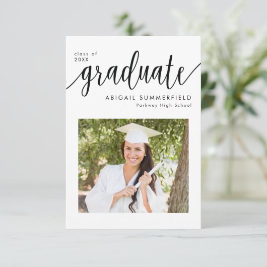 Ankündigung von handgeschriebenem Skript-Abschluss (Stehend Vorderseite)