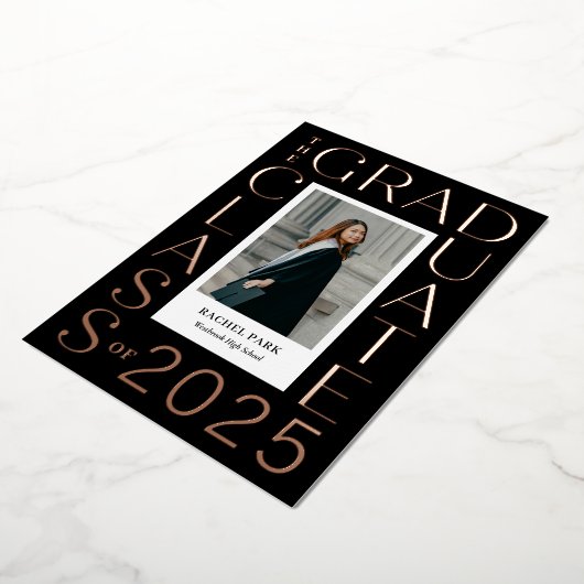 Ankündigung von Letter Frame Foil-Abschlüssen (Gedreht)