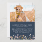 Ankündigung von Navy Blue Wildblume Abschluss Foto (Rückseite)