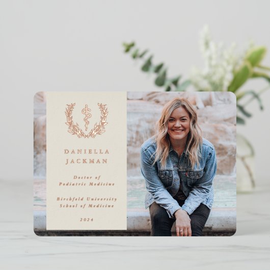 Ankündigung von Oyster Asclepius Medizinischer Abs (Stehend vorne)