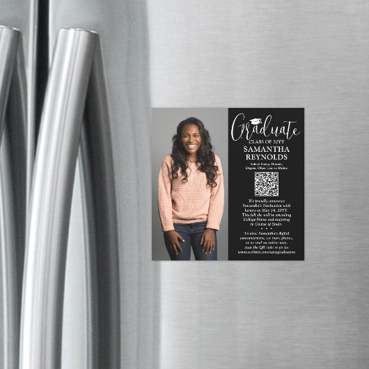 Ankündigung von QR Abschluss Black Magnetic Foto