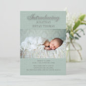 Ankündigung von Soft Green New Baby Foto Birth (Stehend Vorderseite)