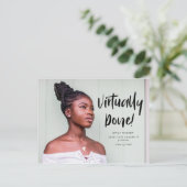 Ankündigung von virtuell abgeschlossenem Abschluss (Stehend Vorderseite)