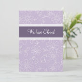 Ankündigungskarten für lila Blumen Ankündigung (Stehend Vorderseite)