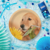 Anlass-goldener Retriever-Hund mit Blume Pappteller (Party)