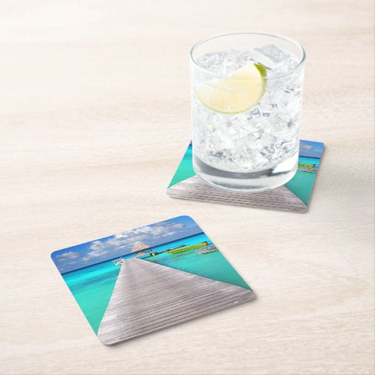 Anlegestelle mit Booten in einer tropischen Lagune Rechteckiger Pappuntersetzer (Vor Ort)