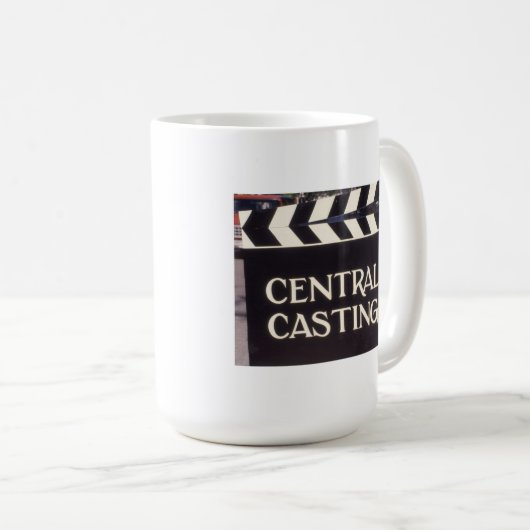 Anmeldung auf Englisch CENTRAL CASTING Kaffeetasse (VorderseiteRechts)