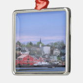 ANMERKUNG Kanada, Nova Scotia. Blick auf Lunenburg Ornament Aus Metall (Links)
