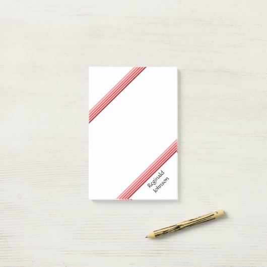 Anmerkung nach dem Ende - rote Farbtöne Post-it Klebezettel (Auf Schreibtisch)