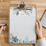 Anmerkungen zum Editor für blaue Blumenbündel Notizblock<br><div class="desc">Maßgeschneidertes Notizblock mit eleganten blauen Blumenrahmen auf hochwertigem,  breit gedecktem Papier. Umfasst 40 Seiten wegreißendes Papier mit Pappunterlage für robustes Schreiben.</div>