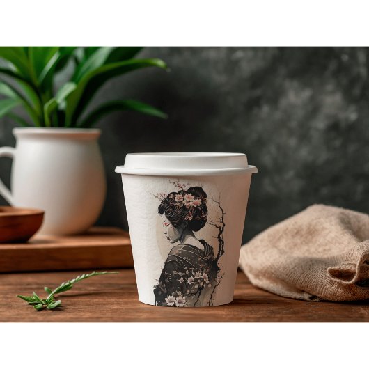 Anmutige japanische Geisha -  Pappbecher