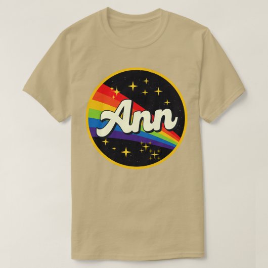 Ann Rainbow in Space Vintag Style T-Shirt (Design vorne)