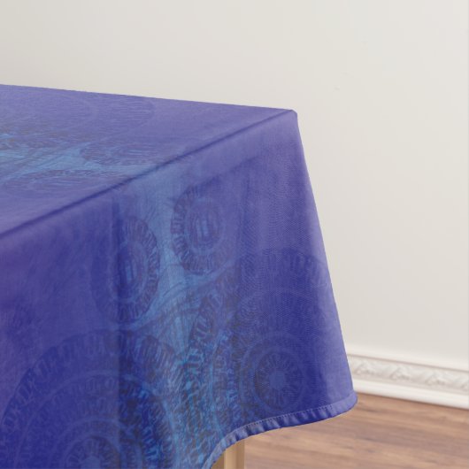 Annahme | Blue Indigo Violet Boho Medallions Tischdecke (Beispiel)