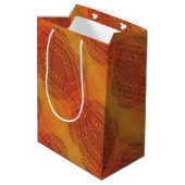 Annahme | Red Orange Yellow Boho Medallions Mittlere Geschenktüte (Rückseite Schrägansicht)