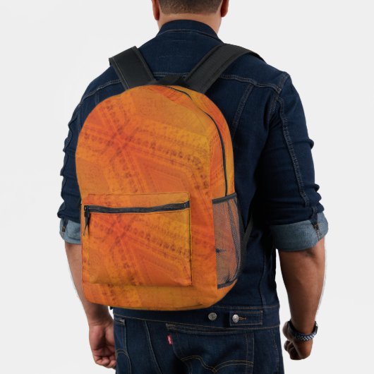 Annahme | Red Orange Yellow Shibori Muster Bedruckter Rucksack (Insitu (Modell))