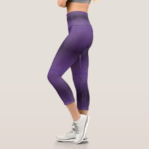 Annahme   Violet Eclectic Boho Pattern Capri Leggings