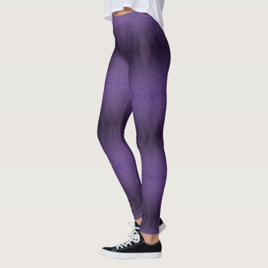 Annahme | Violet Eclectic Boho Pattern Leggings (Links)