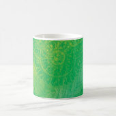 Annahme | Yellow Green Blue Boho Medallions Verwandlungstasse (Mittel)