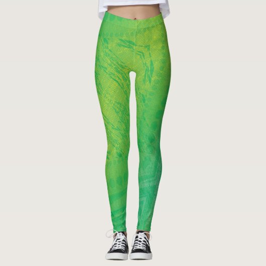 Annahme | Yellow Green Blue Shibori Muster Leggings (Vorderseite)