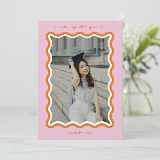 Announcement-Karte für den Abschluss Pink Bright S Einladung (Stehend Vorderseite)