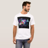 Anonyme Pyramide-Farbe T-Shirt (Vorne ganz)