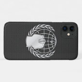 Anonymes Chrom auf Kohlenstoff-Faser Case-Mate iPhone Hülle (Rückseite (Horizontal))