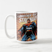 Another Year Stronger! Superhero New Year Design w Kaffeetasse (Links)