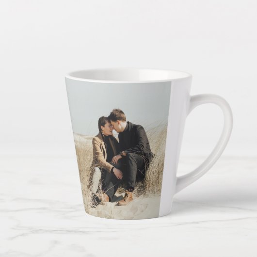 Anpassbare 2 Fotos mit schwarzem Text Milchtasse (Rechts)