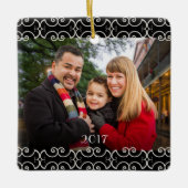 Anpassbare 2-seitige Elegante Scrolls 2 Foto Keramikornament (Vorderseite)