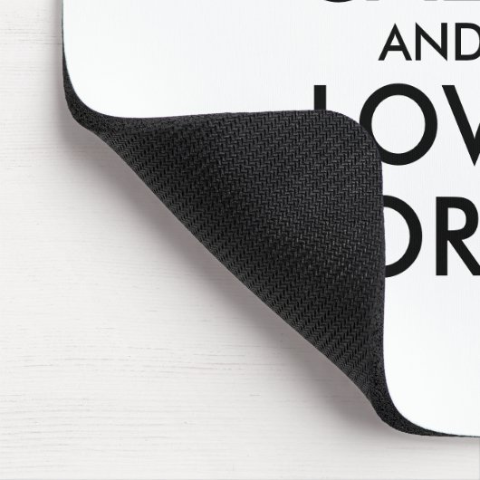 Anpassbare BEHALTEN CALM und LIEBE GEORGIEN Mousepad (Ecke)