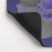 Anpassbare Dunkle Träume Anemone Blume Mousepad (Ecke)