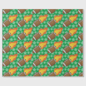 Anpassbare flammende Fußballer Geschenkpapier (Flach)