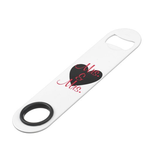 Anpassbare Frau & Frau Flaschenöffner (Name & Datu (Vorderseite Schrägansicht)