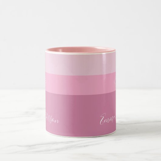 Anpassbare Minimalistische Monogramm Zweifarbige Tasse (Mittel)