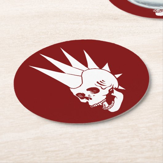 Anpassbare Punk-Skull-Version 2 Runder Pappuntersetzer (Angewinkelt)
