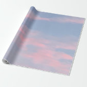 Anpassbare rosa Wolken Geschenkpapier (Ungerollt)