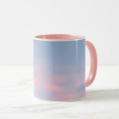 Anpassbare rosa Wolken Tasse (VorderseiteRechts)