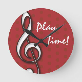 Anpassbare Uhr der Spielzeit Red Treble Clef